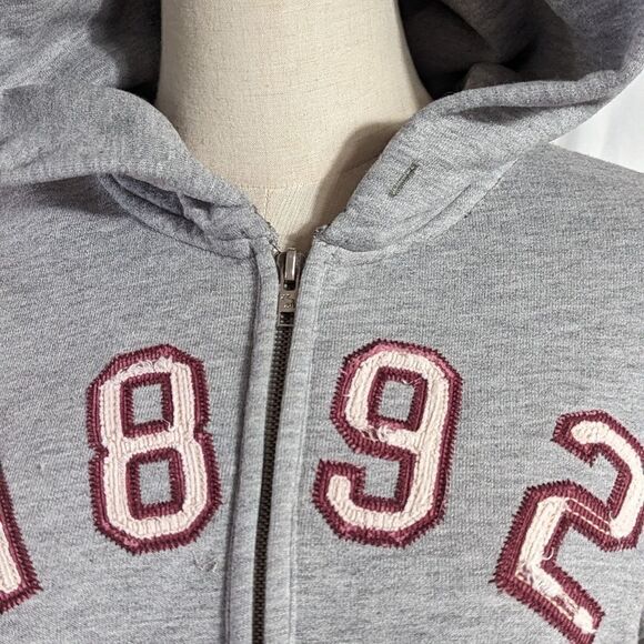 Abercrombie & Fitch Gray Half Zip Hoodie - Picture 2 of 8